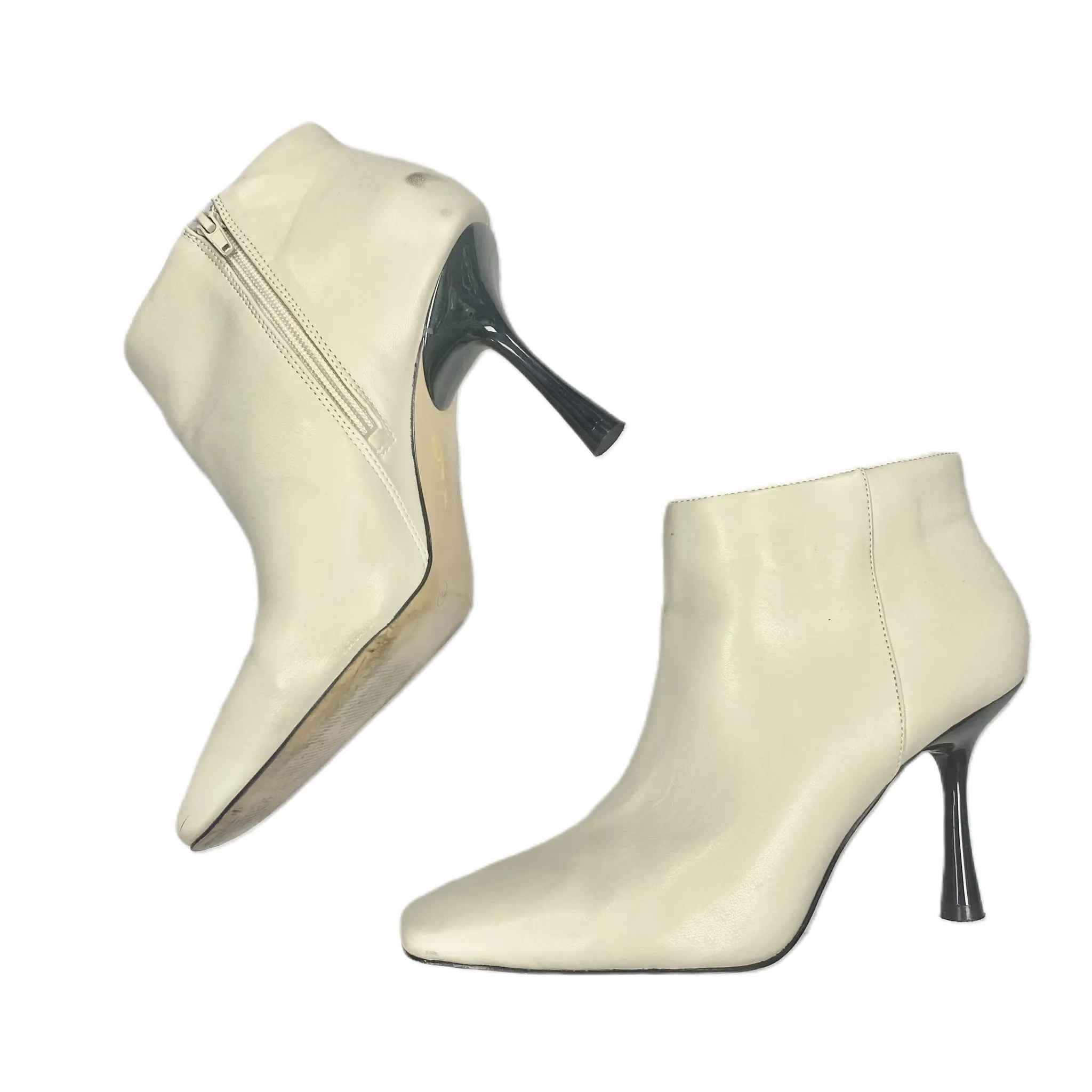 Boots Ankle Heels By Mix No 6 In Ivory, Size: 9